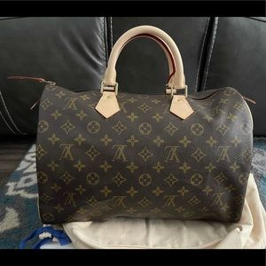 ✨NFS✨Repaired Louis Vuitton Speedy 35! Posh Find♥️